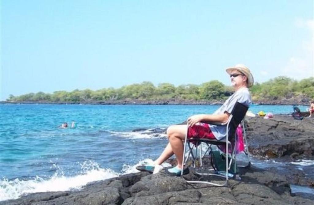 Hale-Hoola B & B Captain Cook Bagian luar foto