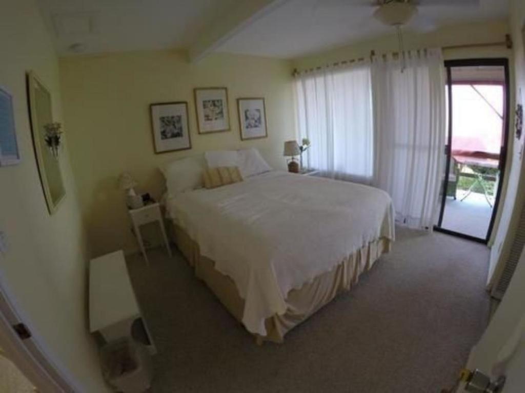 Hale-Hoola B & B Captain Cook Bagian luar foto