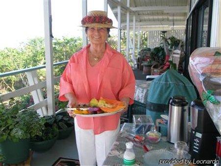 Hale-Hoola B & B Captain Cook Restoran foto